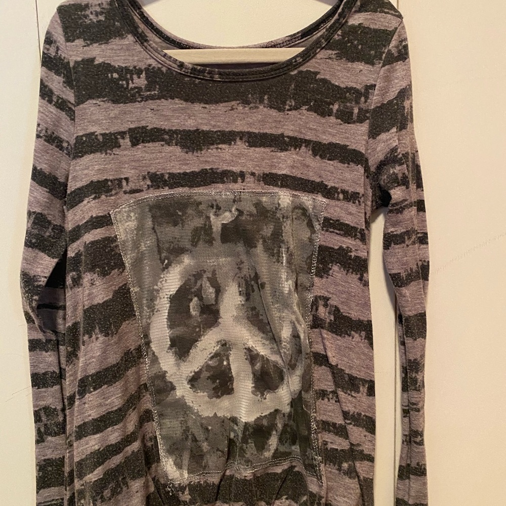 Peace Long Sleeved Tee